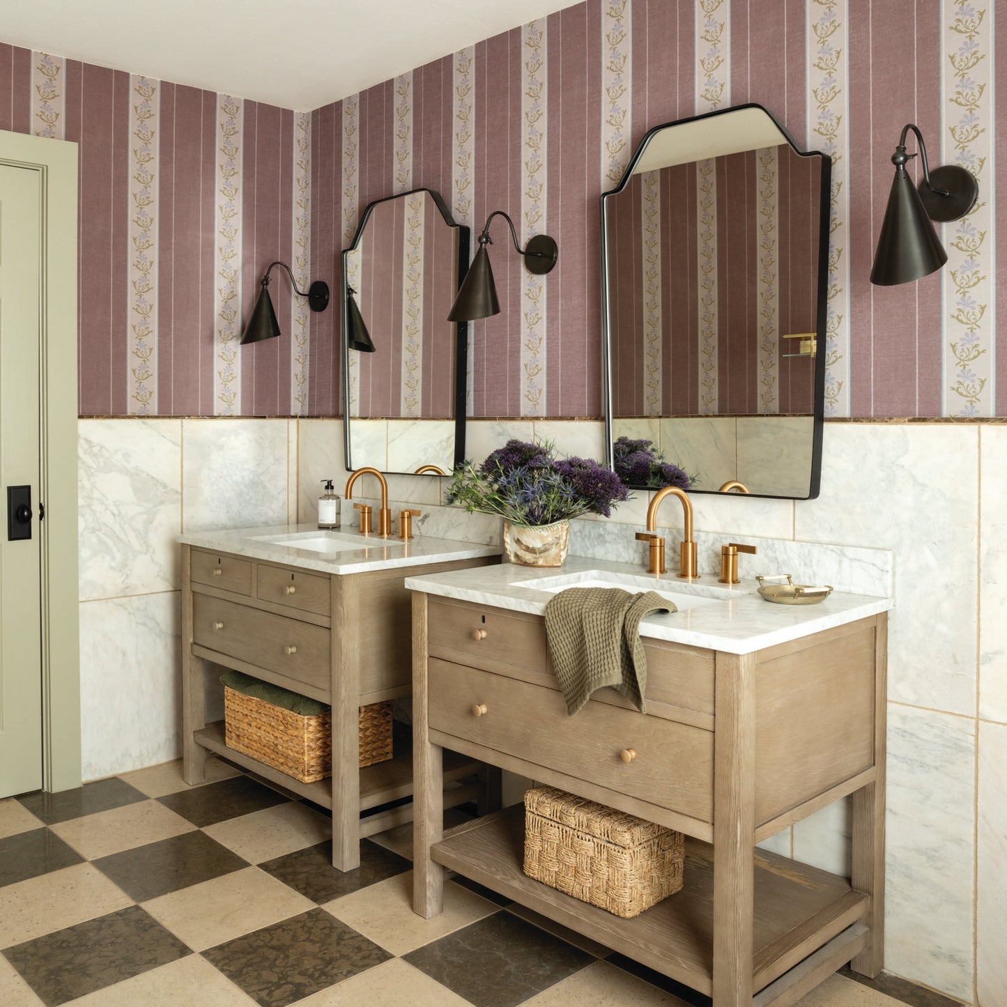 Image of Posey Stripe in Mauve Wallpaper