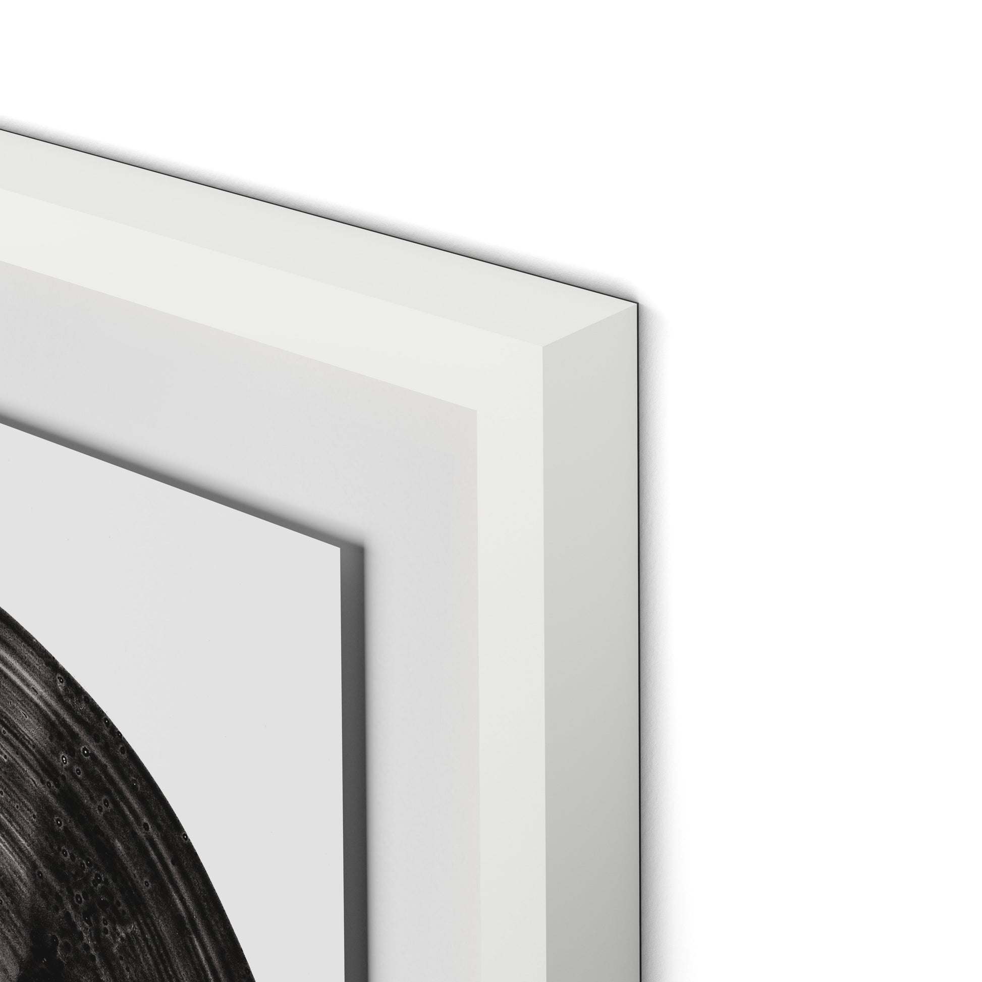 Flow Framed Paper / 24 x 32 in / White