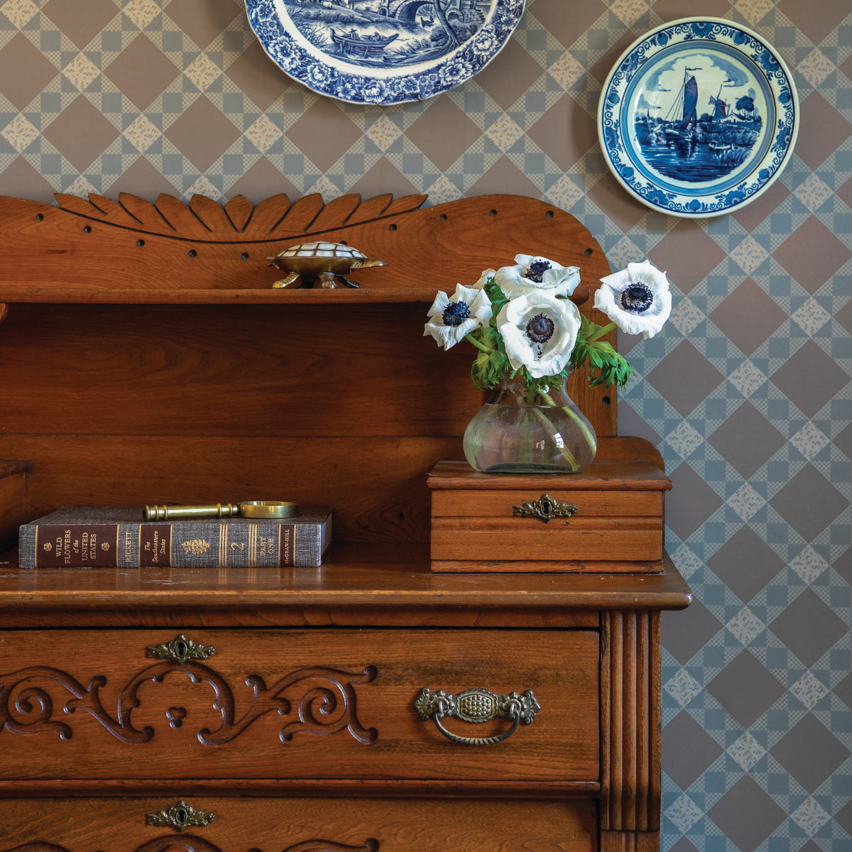 Country Quilt Wallpaper in Brown/Blue, image 3