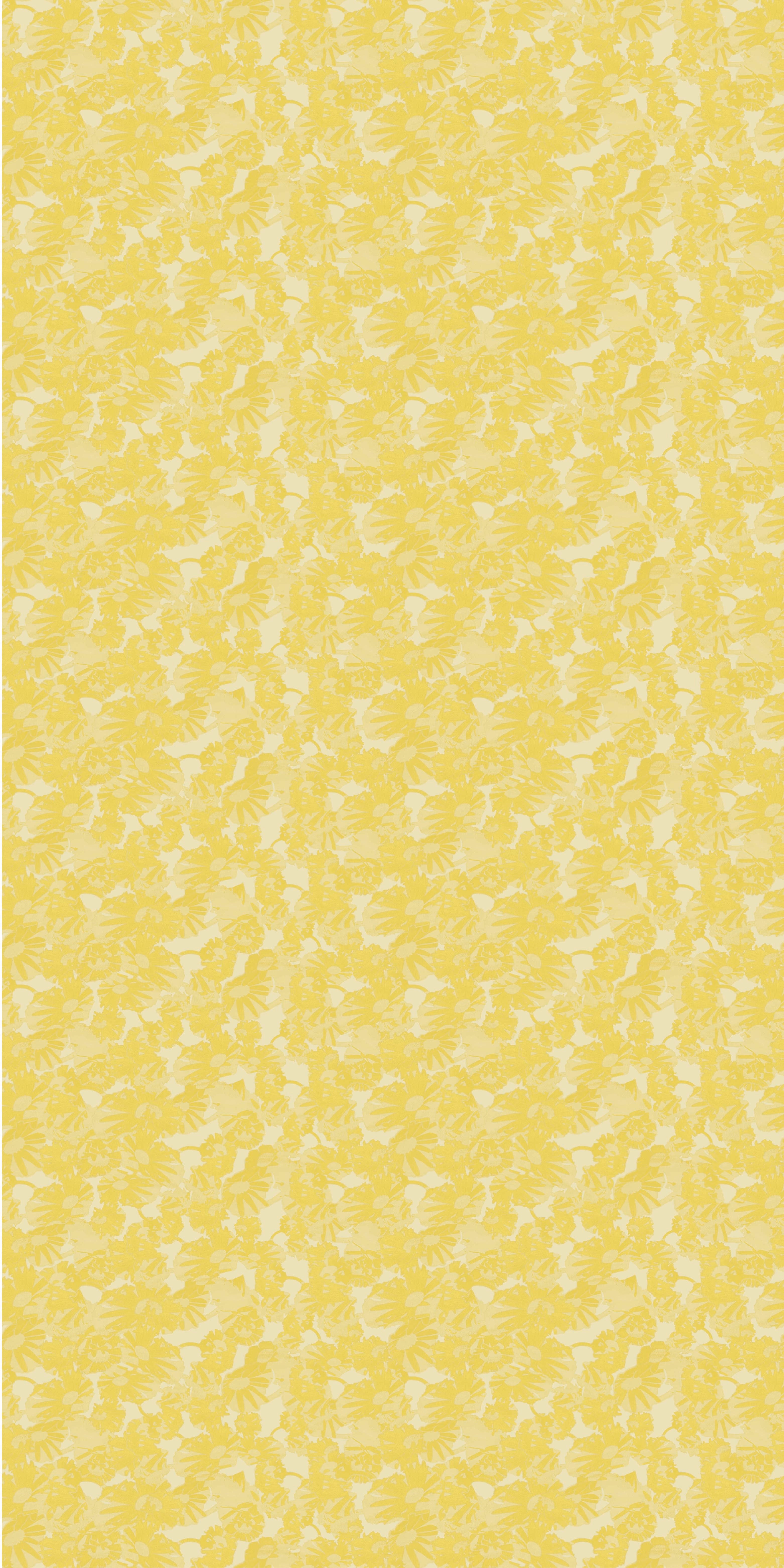 Flora in Honey color