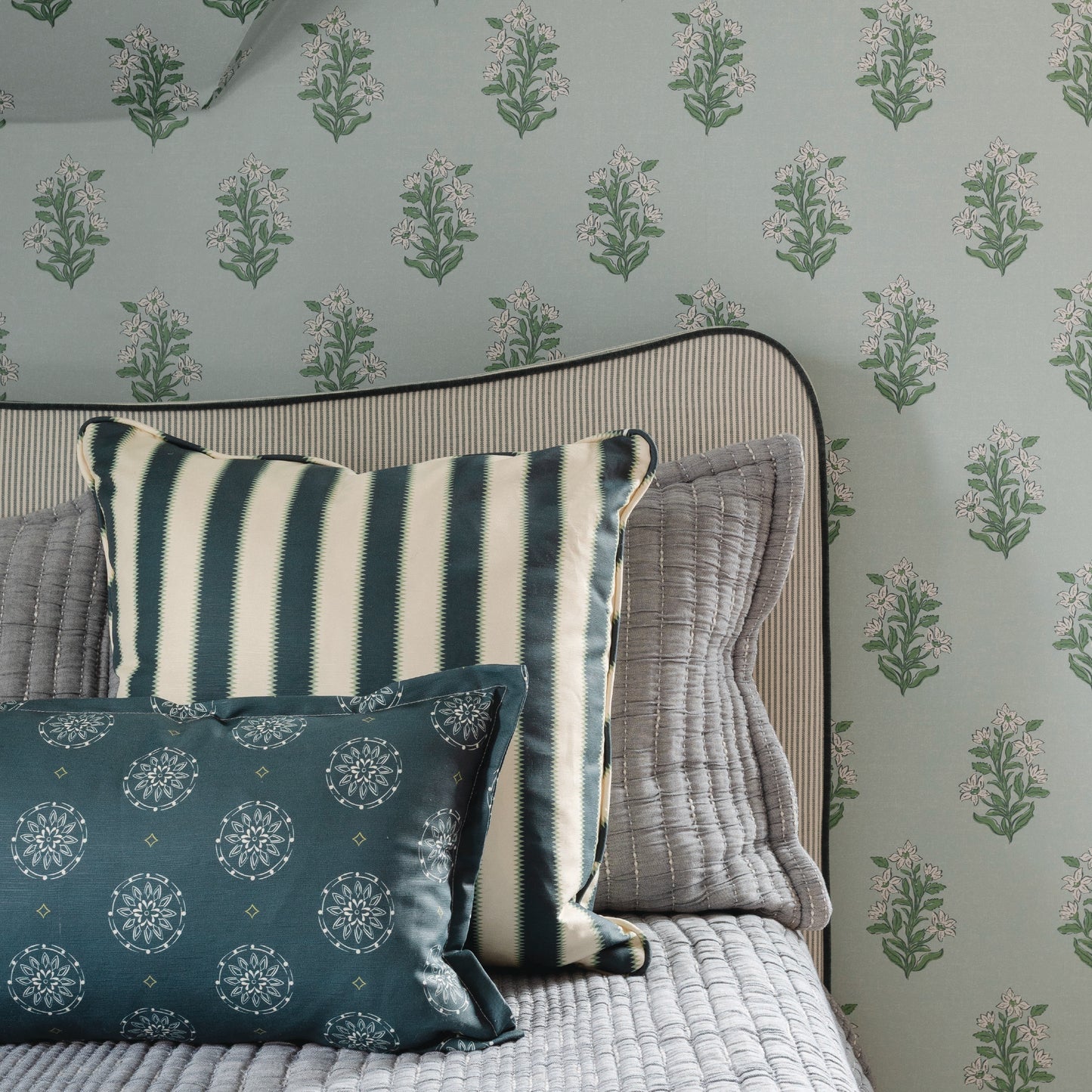 Wilder Stripe Fabric Fabric in Navy/Green