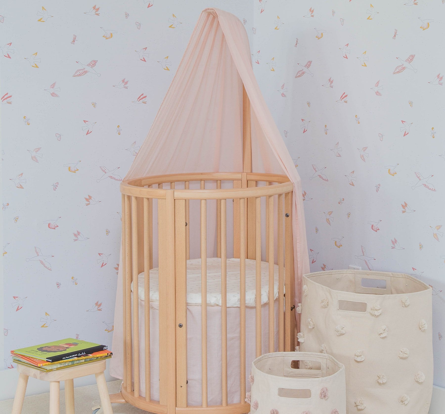 Image of Birds of a Feather in Pink and White wallpaper