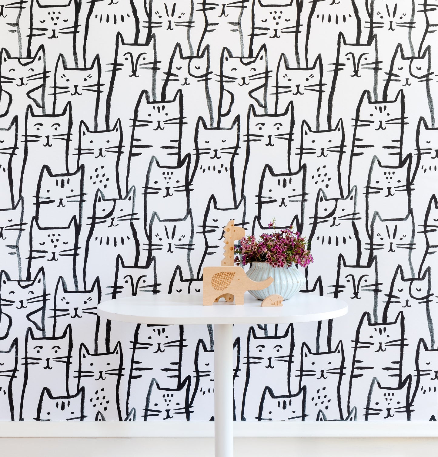 Smitten Kitten in Black and White Wallpaper