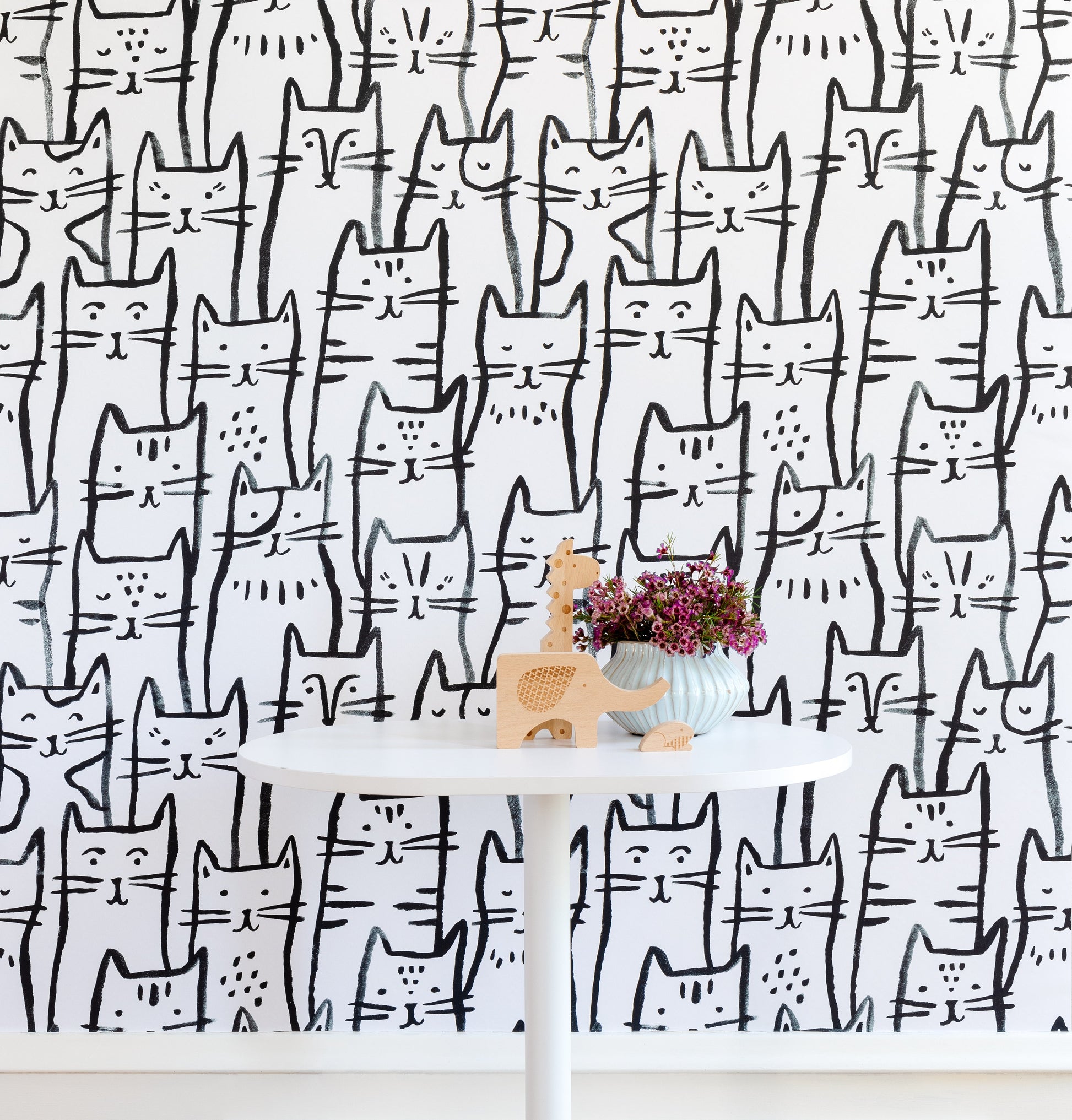 Smitten Kitten in Black and White Wallpaper