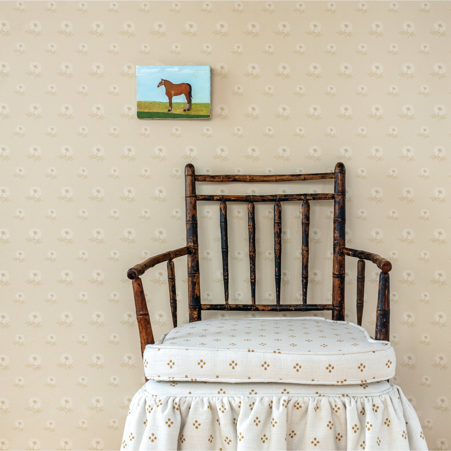 Image of Ditzy Floral in Pearl Gray/Periwinkle wallpaper